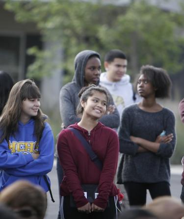 Students Hangout Outside 